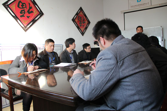 公司开早会可以讲的小故事-公司早上开早会,有