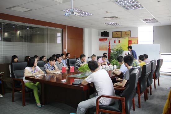 与会人员各抒己见 与会人员各抒己见